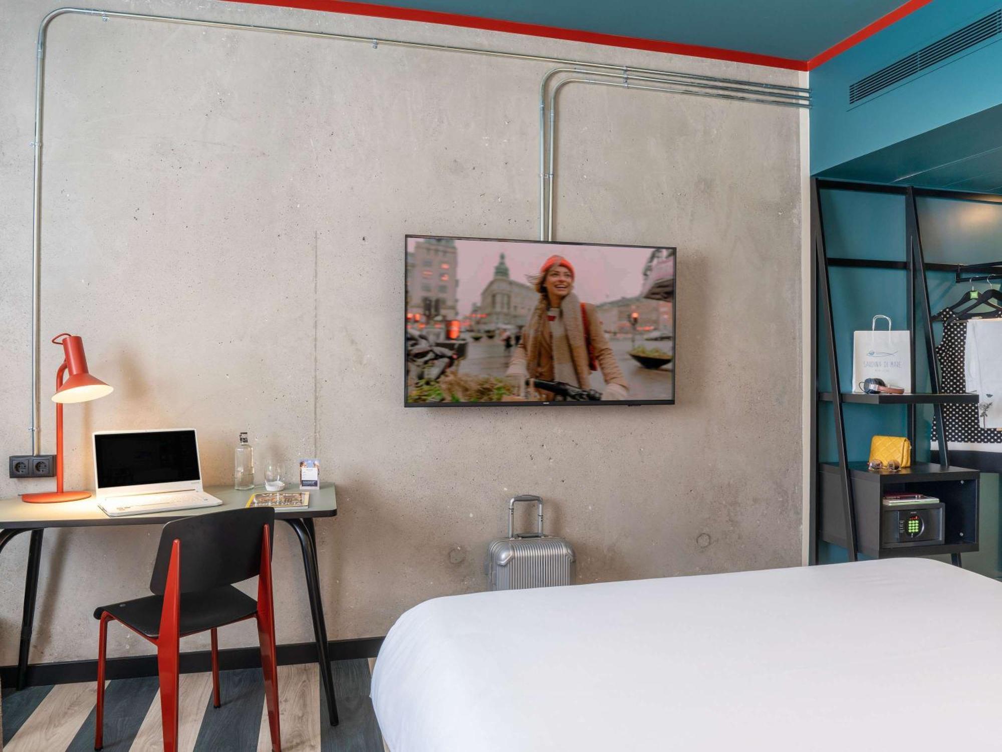 Hotel Ibis Styles Barcelona 4*