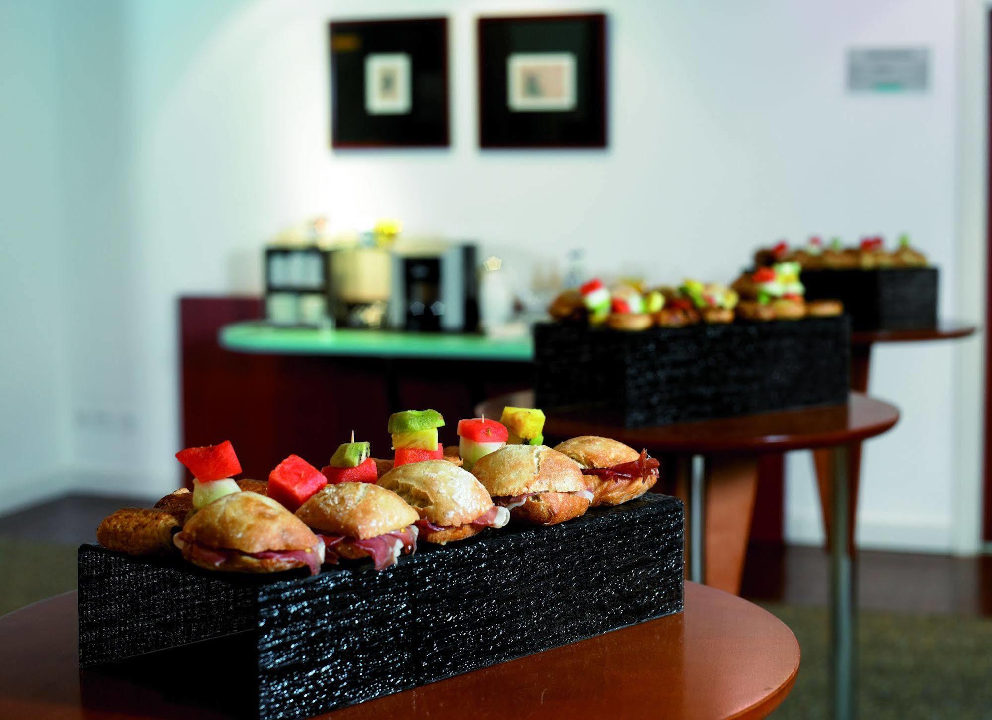 Ibis Styles Barcelona Sant Joan Despí